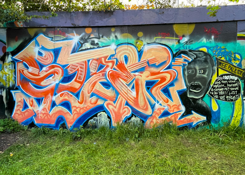 Klashwhensober, M32 roundabout, Bristol, May 2024