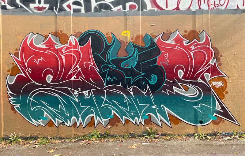 Elvs, M32 roundabout, Bristol, July 2024