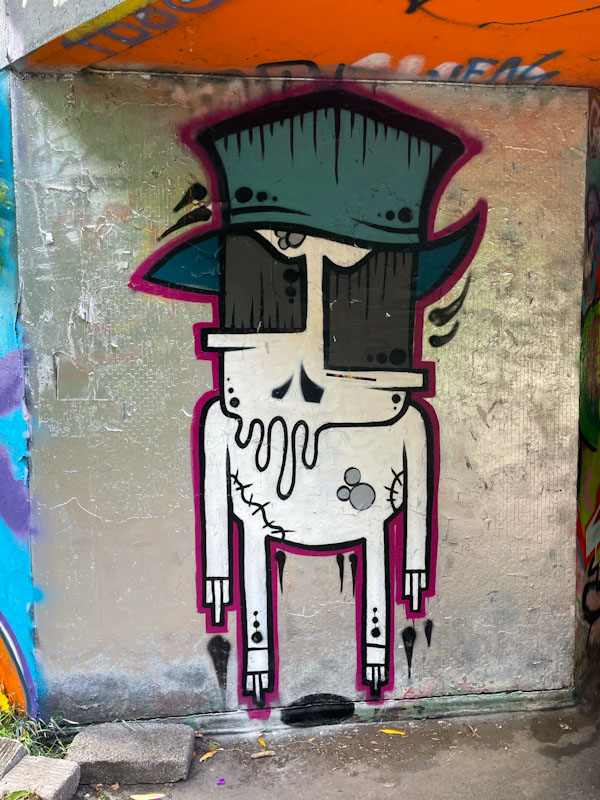 Mr Crawls, M32 roundabout, Bristol, August 2024