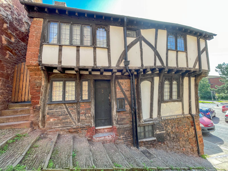 Tudor House and door, Stepcote Hill, Exeter, October 2023
