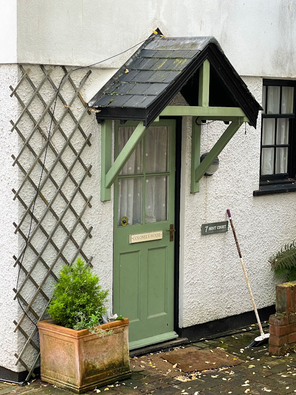 The colonel's house green door, Exeter, October 2024