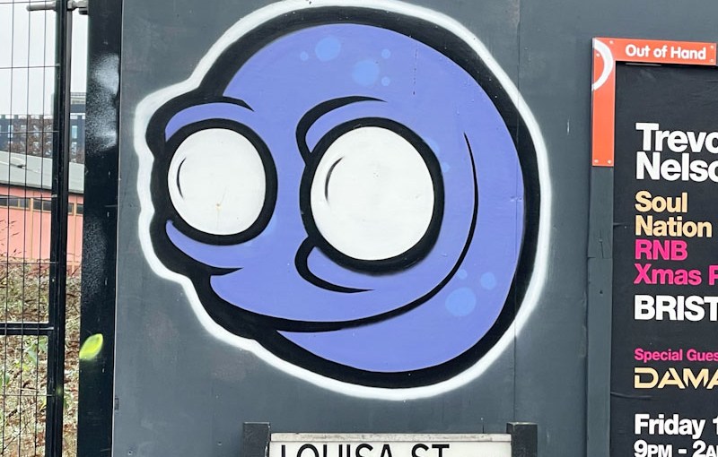 6666. Louisa Street&nbsp;(3)