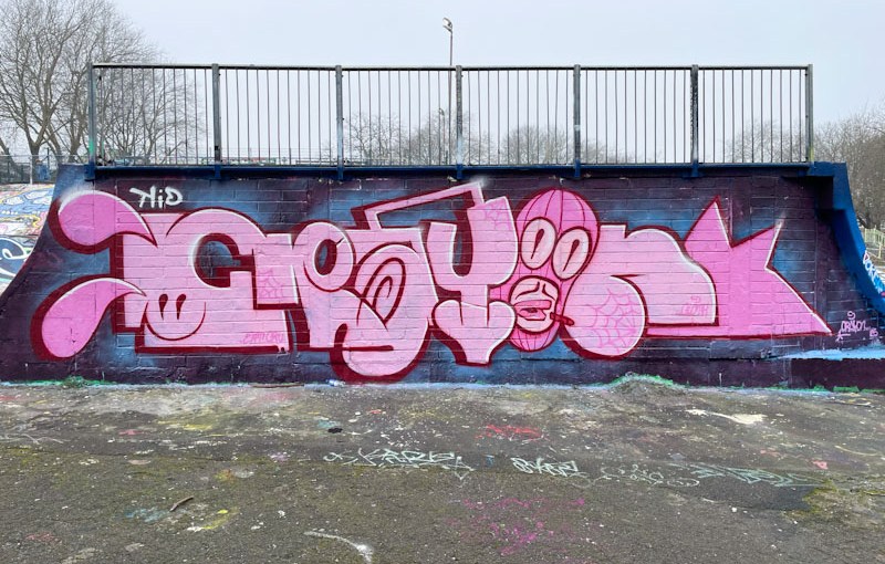 6677. Dean Lane&nbsp;(799)