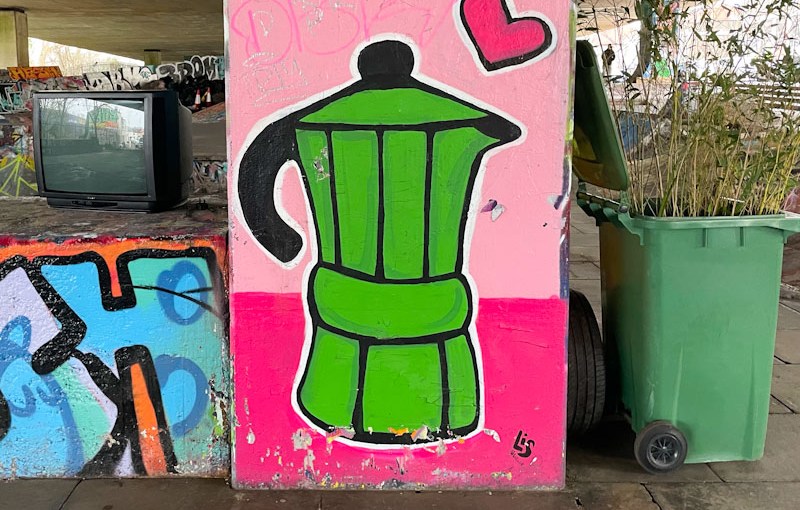 6806. M32 Spot&nbsp;(200)