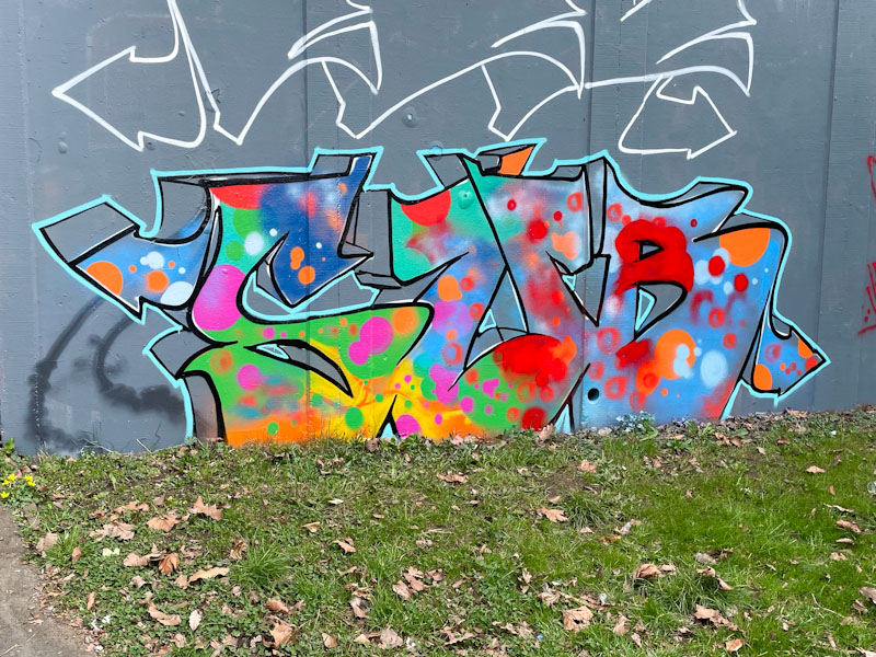 Sub, M32 roundabout, Bristol, March 2025