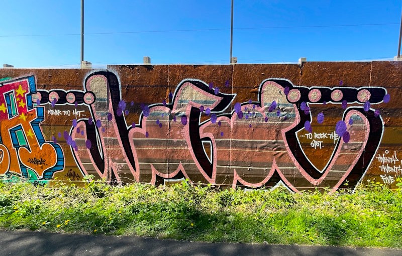 6945. Greenbank (160)