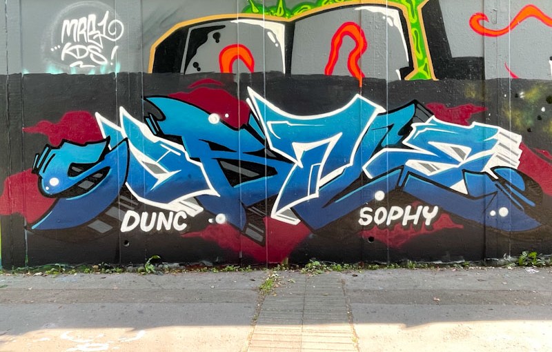 6949. M32 roundabout J3&nbsp;(684)