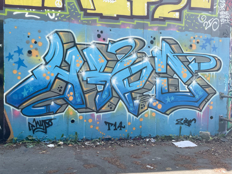 Hypo, M32 roundabout, Bristol, May 2025