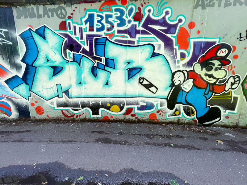 Sub, M32 roundabout, Bristol, July 2025