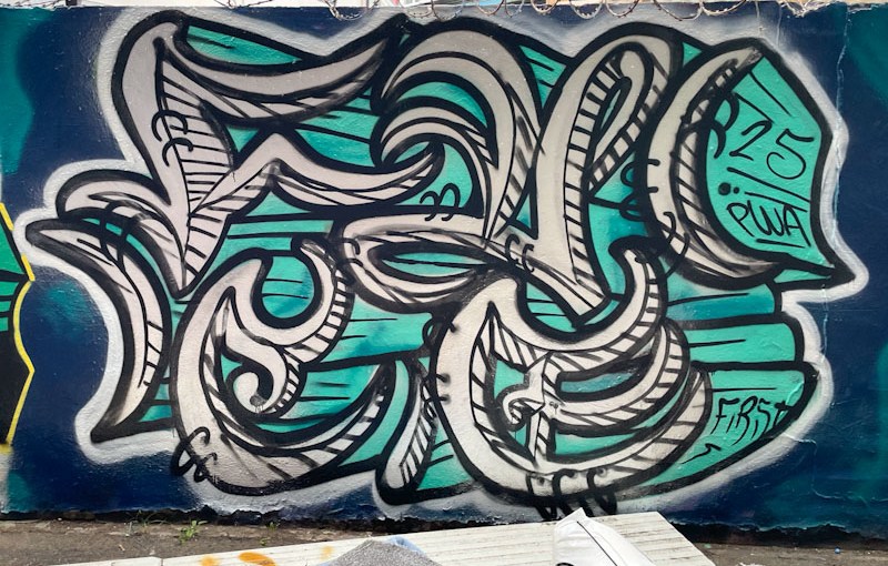 7125. M32 Cycle path&nbsp;(294)