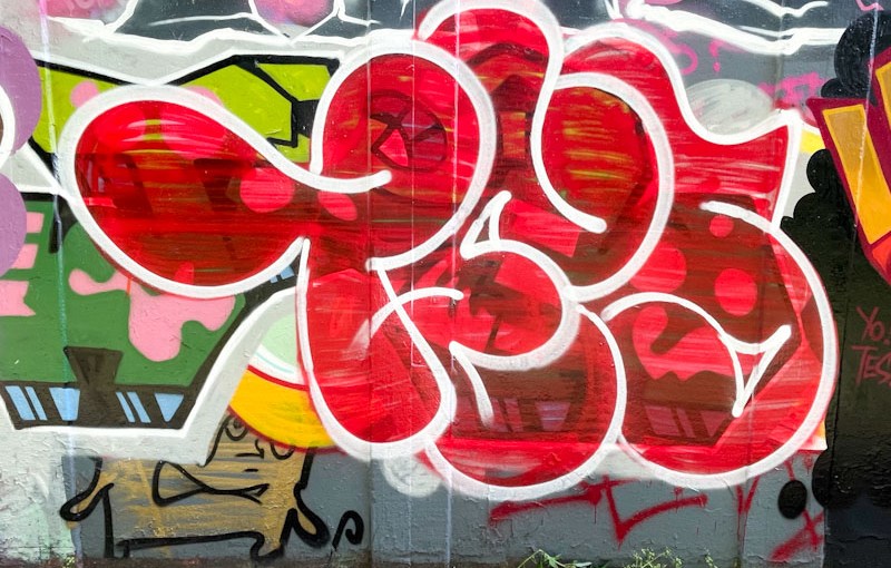 Slim Pickings, M32 roundabout, Bristol, August 2025