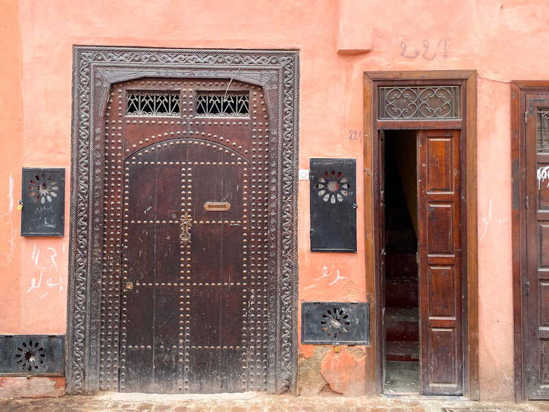 A pair of doors, Tariq Makhzen, Marrakesh, Morocco, January 2025