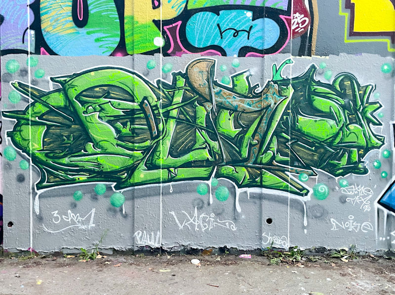 Posh, M32 roundabout, Bristol, September 2025