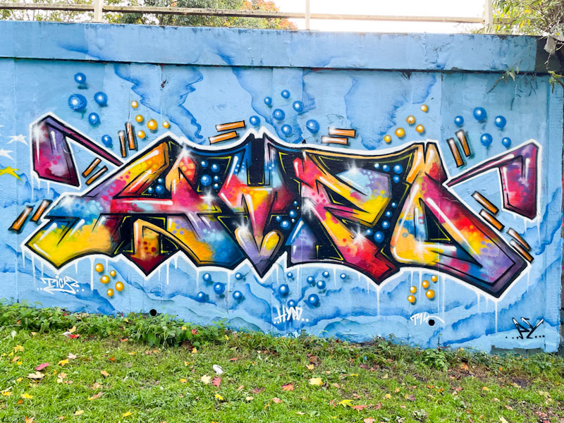 Hypo, M32 roundabout, Bristol, October 2025