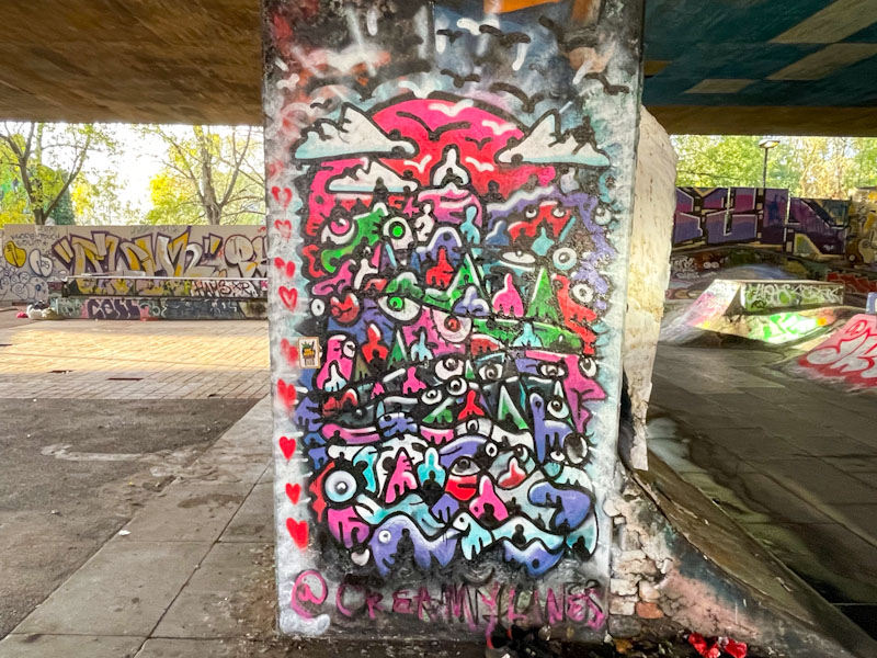 Creamylines, M32 Spot, Bristol, October 2025