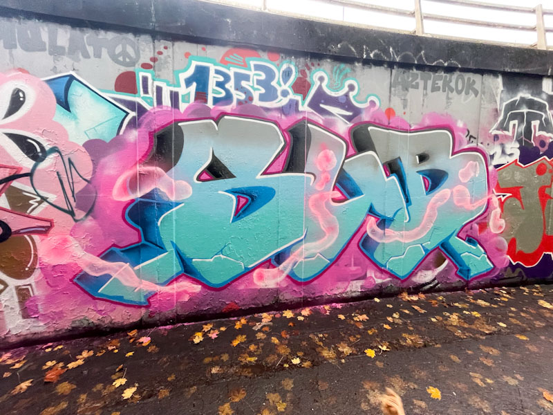 Sub, M32 roundabout, Bristol, November 2025