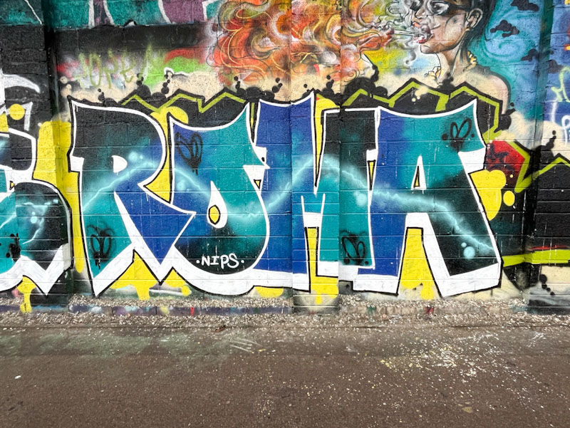 Roma, M32 Cycle path, Bristol, December 2025