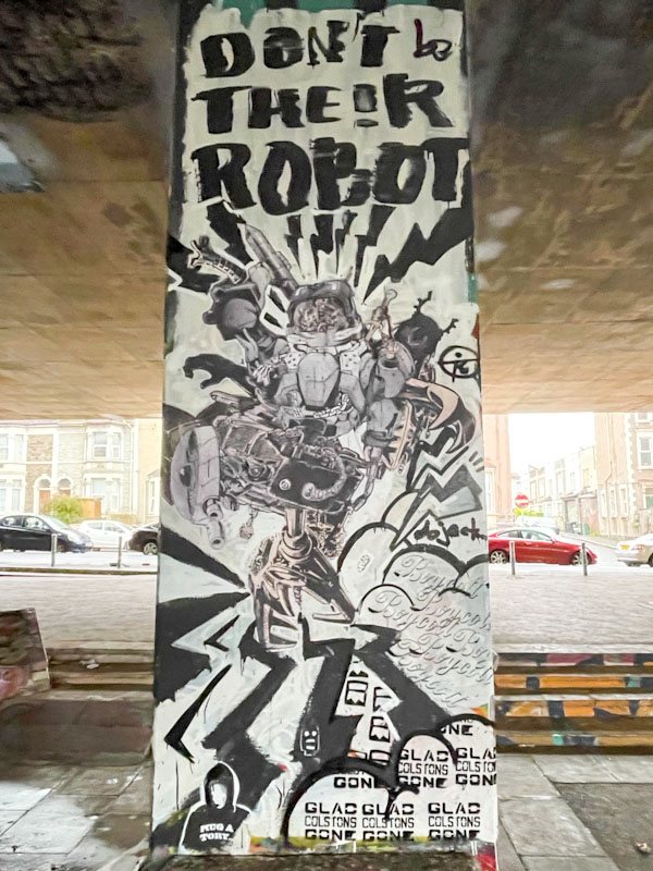 Object..., M32 Spot, Bristol, December 2025