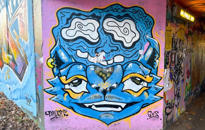 Scrapy and Daz Cat, M32 roundabout, Bristol, January 2026