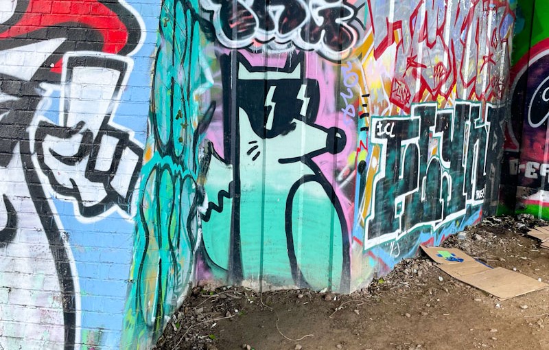 Foksymoron, M32 Cycle path, Bristol, January 2026