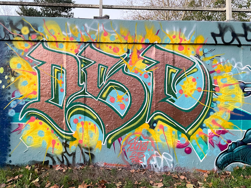 Stivs, M32 roundabout, Bristol, November 2025