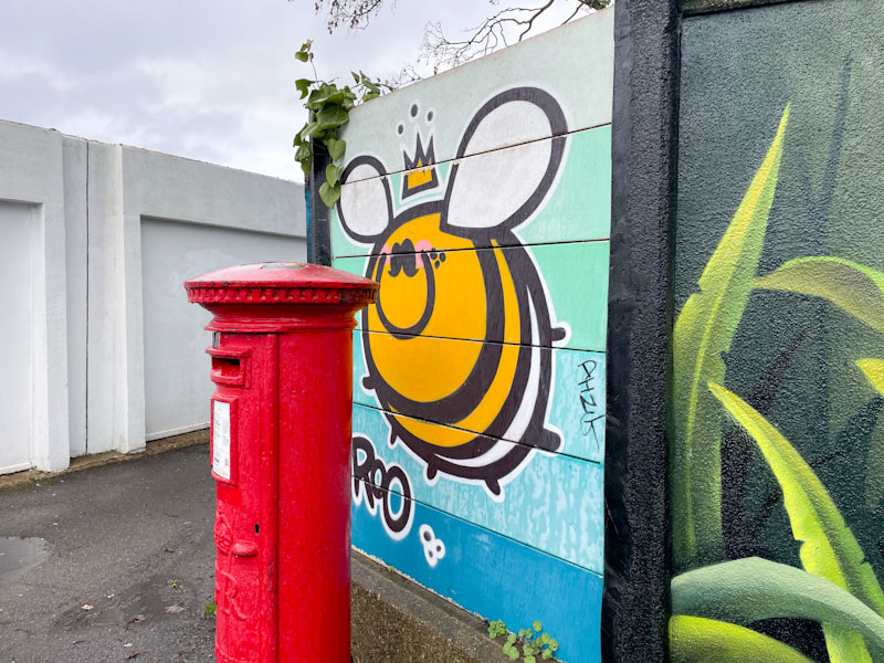 Roo, Surbiton Station, London, February 2026