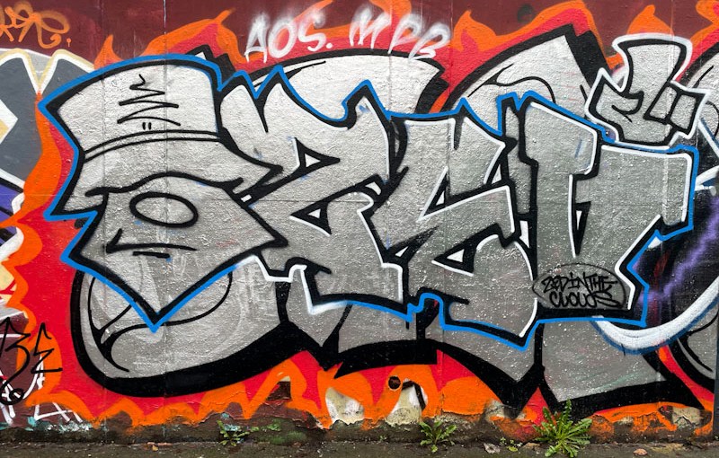 Zed in the Clouds, M32 roundabout, Bristol, March 2026