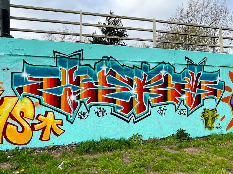 Werm, M32 roundabout, Bristol, April 2026