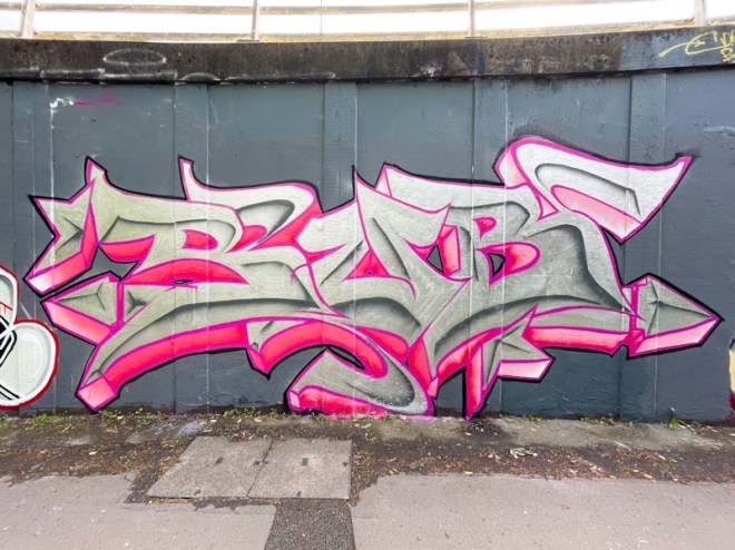 Sub, M32 roundabout, Bristol, April 2026