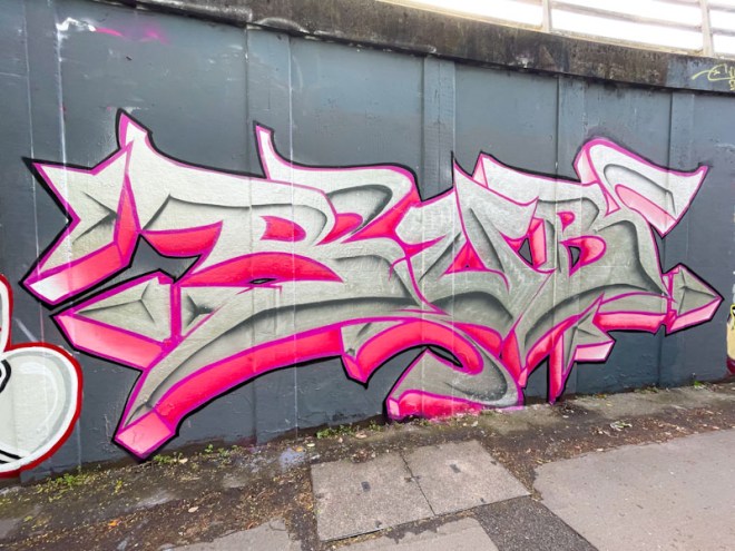 Sub, M32 roundabout, Bristol, April 2026
