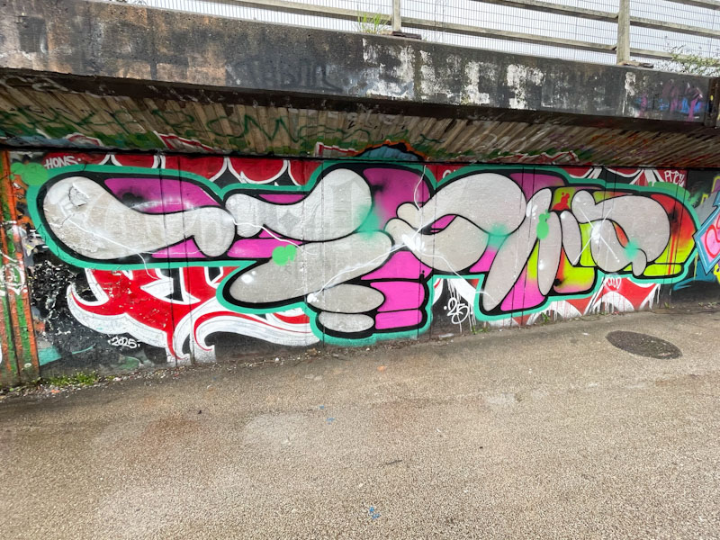 Vermo, M32 Cycle path, Bristol, April 2026