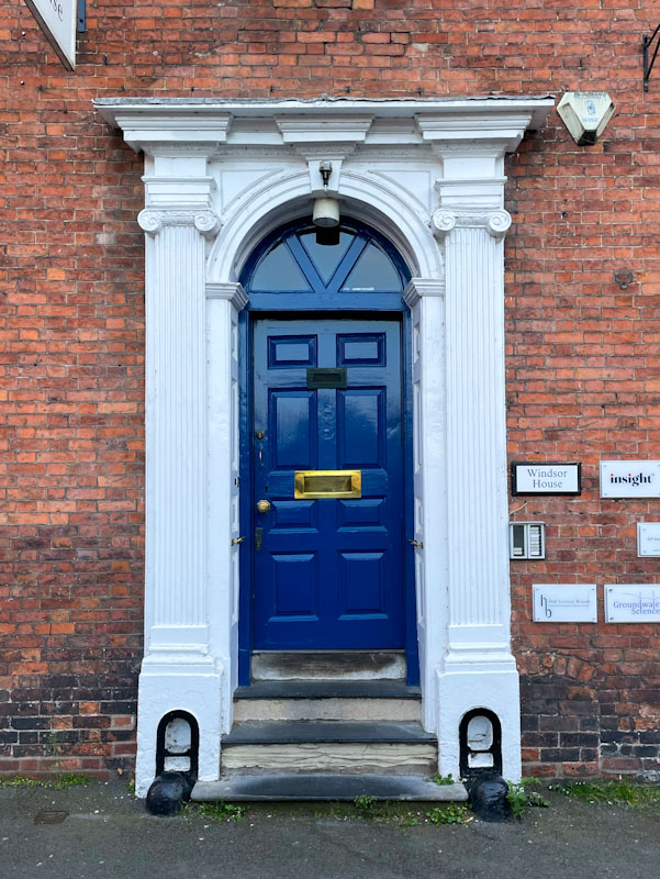 Grand blue door, Windsor Place, Shrewsbury, Shropshire, England, April 2025